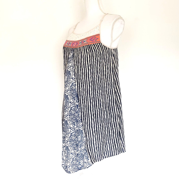 Flying Tomato Women SIZE S Geometric Tunic Top Mini Dress Spaghetti Strap FLAW - Picture 2 of 11